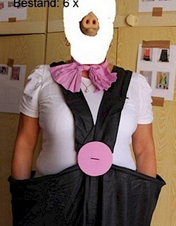 Schwein mit Hose | Bestand: 6 Stück