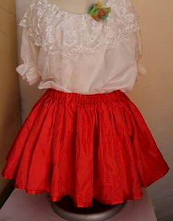 Rock und Bluse | Bestand: 1 Stück